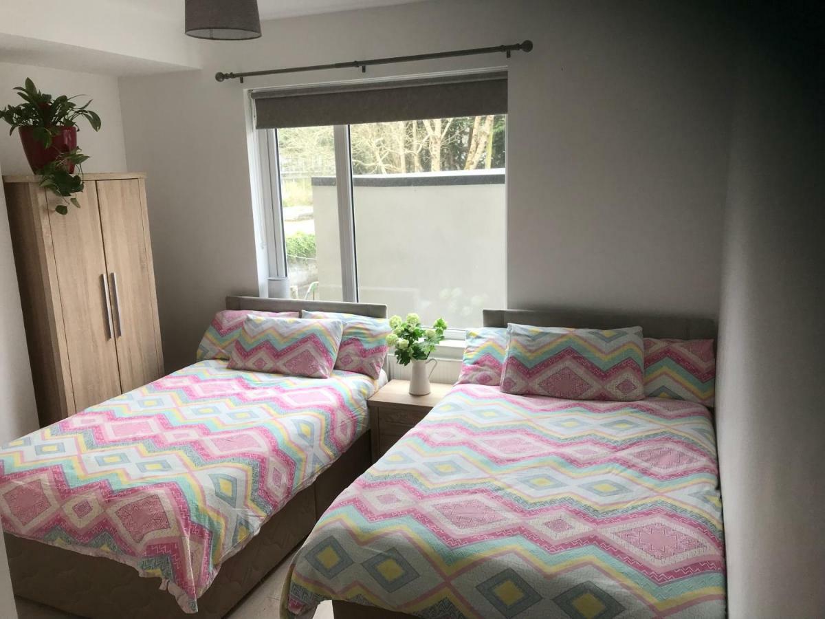 Newcastle Guest House Голуэй Экстерьер фото